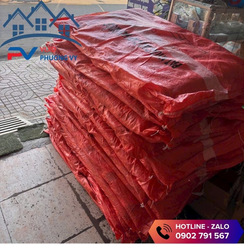 Bạt sọc 3 màu khổ 4m được đóng bao gọn gàng tại Phương Vy